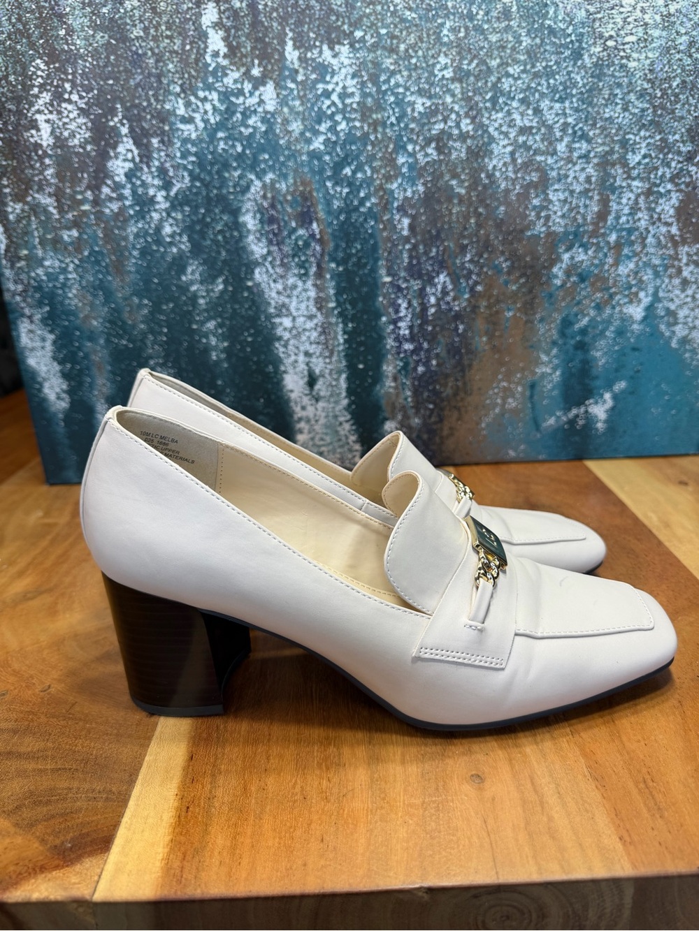 Liz Claiborne Classic 2010's‎ Off White Chain Loafer Heels 10M (GUC) - Picture 3 of 14